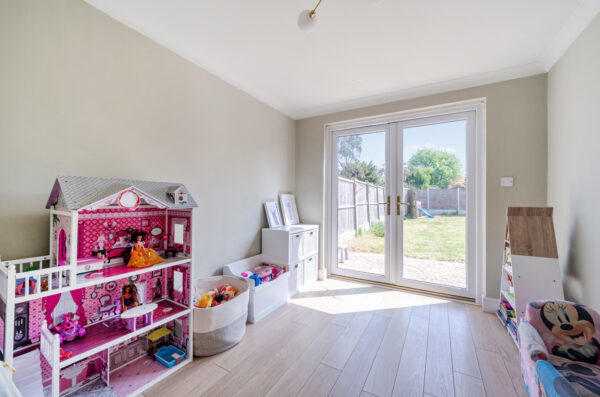 Cranham Gardens, Upminster, RM14 1JQ