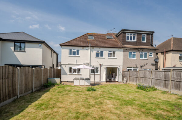 Cranham Gardens, Upminster, RM14 1JQ
