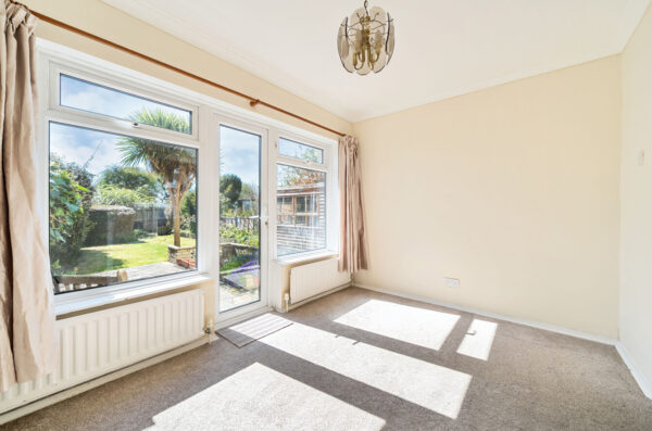 Avon Road, Upminster, RM14 1RF