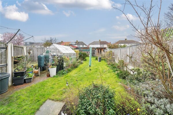 Windermere Avenue, Hornchurch, RM12 5EP