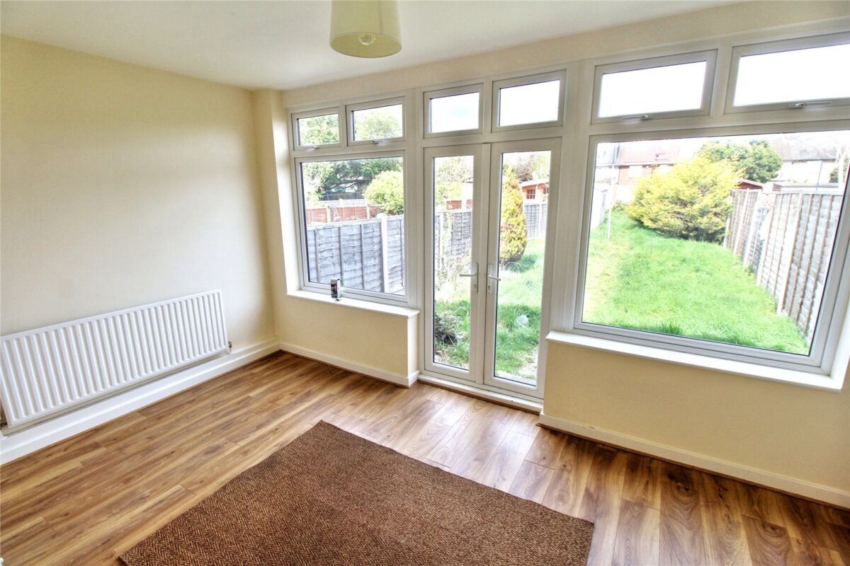 Ilchester Road, Dagenham, RM8 2YX