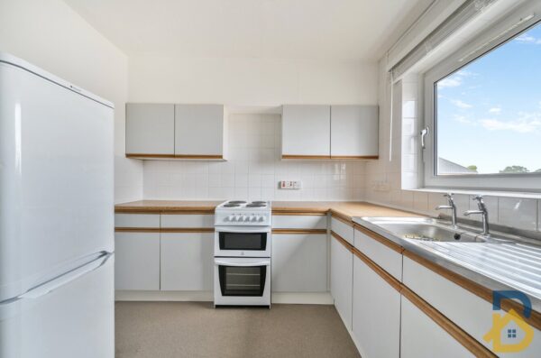 Salisbury Road, Dagenham, RM10 8TT