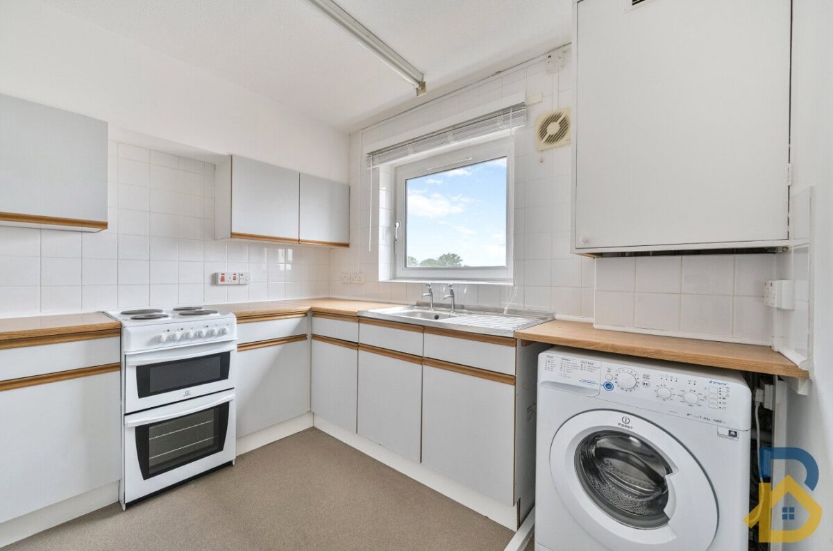 Salisbury Road, Dagenham, RM10 8TT