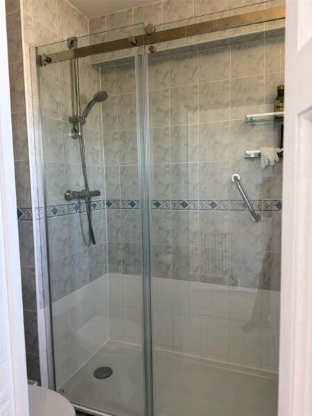 Trowbridge Road, Romford, RM3 8AG