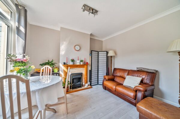 Cumberland Road, Plaistow, London, E13 8LR
