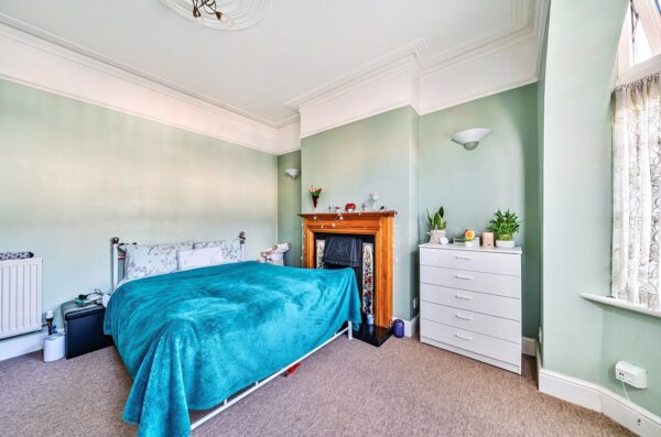 Cumberland Road, Plaistow, London, E13 8LR