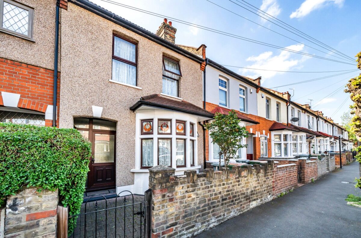 Cumberland Road, Plaistow, London, E13 8LR