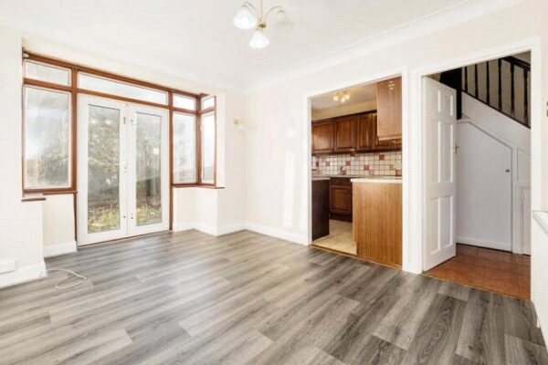 Carlton Road, Romford, RM2 5BB