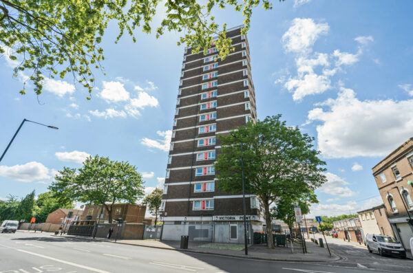 Victoria Road, Victoria Point Victoria Road, E13