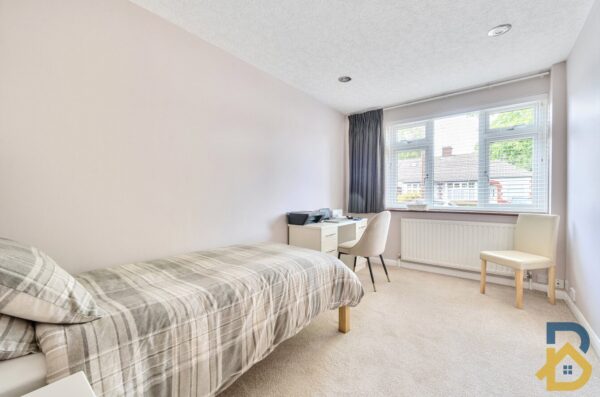 Cranham Road, Hornchurch, RM11