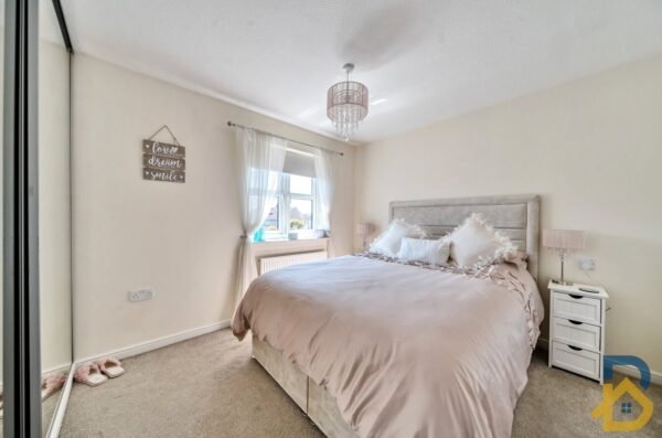 Collingwood Road, Rainham, RM13