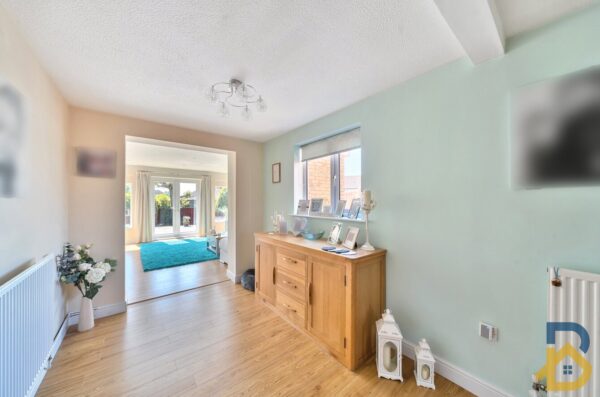 Collingwood Road, Rainham, RM13