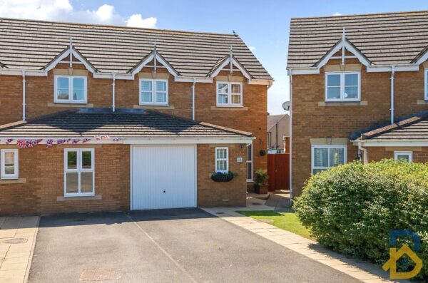 Collingwood Road, Rainham, RM13