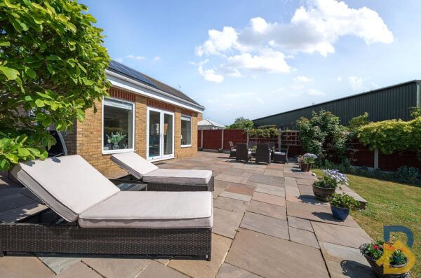 Collingwood Road, Rainham, RM13