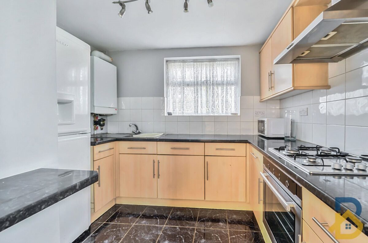 Squirrels Heath Lane, Hornchurch, RM11 2DX