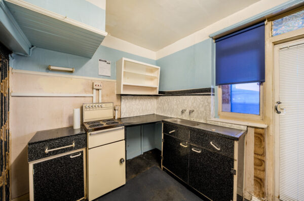 Laburnum Avenue, Hornchurch, RM12 4HA