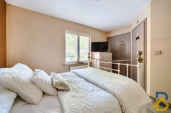Academy Fields Road, Romford, RM2 5UG