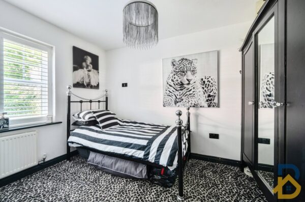 Academy Fields Road, Romford, RM2 5UG