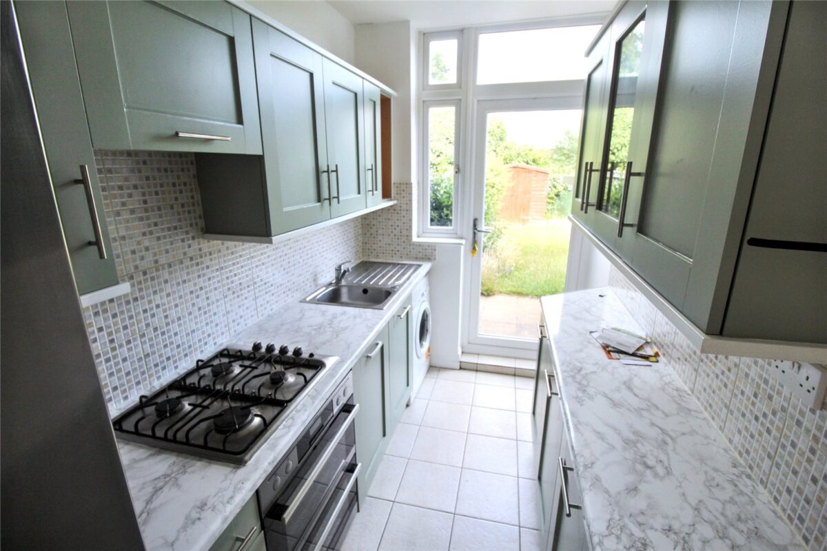 Cartwright Road, Dagenham, RM9 6HX