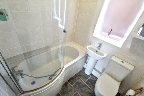 Cartwright Road, Dagenham, RM9 6HX