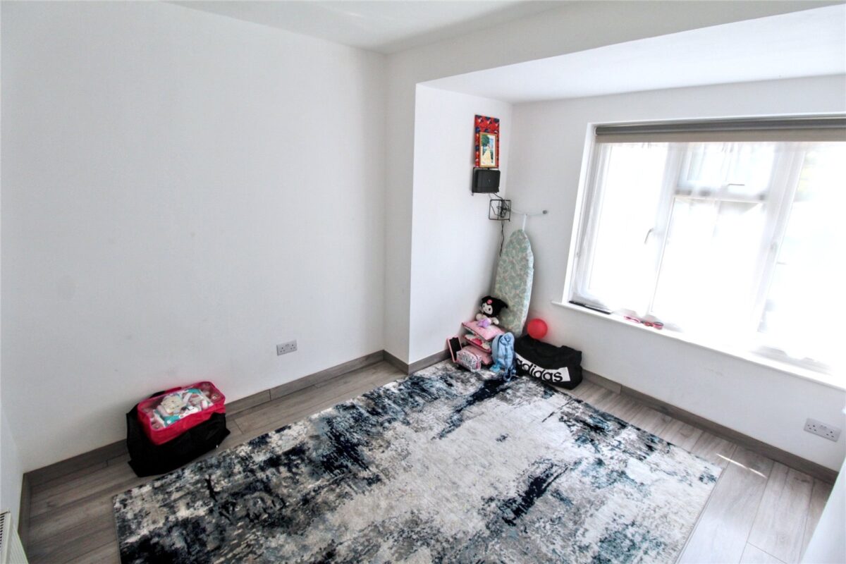 Goresbrook Road, Dagenham, RM9 6XU