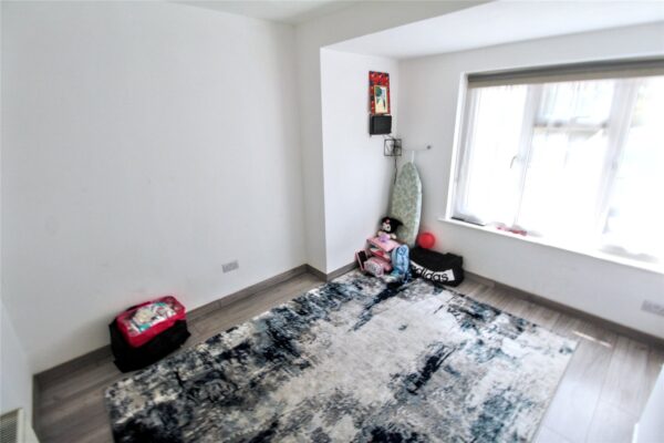 Goresbrook Road, Dagenham, RM9 6XU