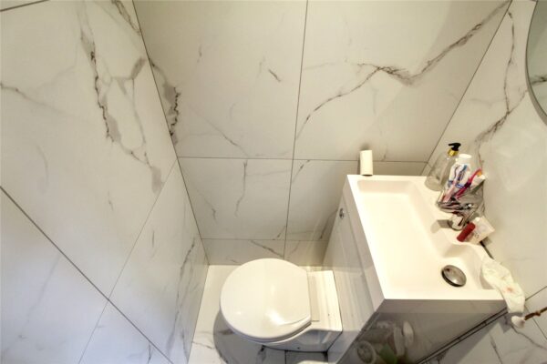 Goresbrook Road, Dagenham, RM9 6XU