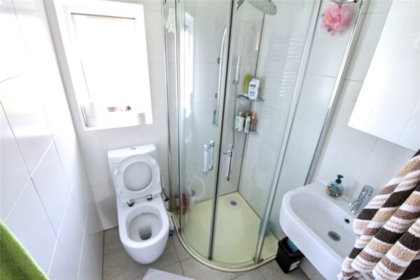 Goresbrook Road, Dagenham, RM9 6XU
