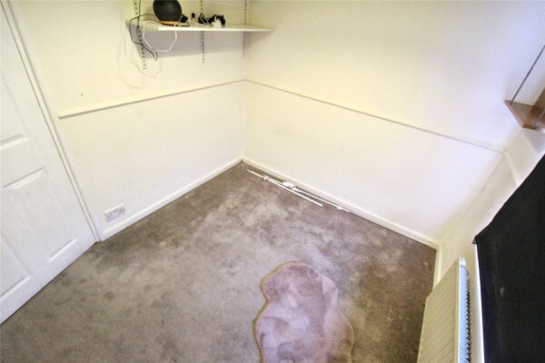Wren Gardens, Dagenham, RM9 5YH