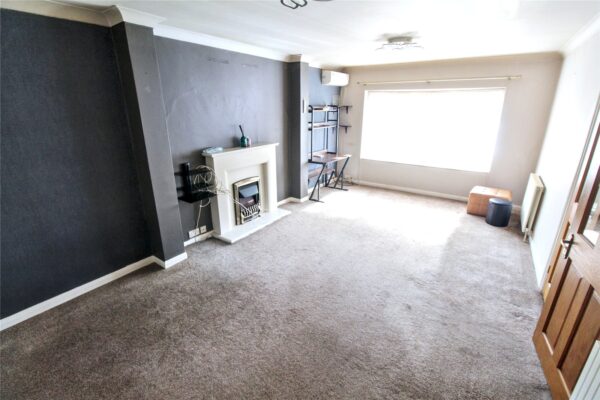 Wren Gardens, Dagenham, RM9 5YH