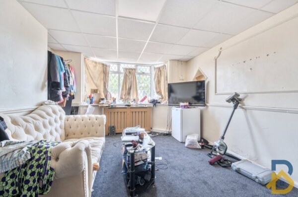 Frederick Road, Rainham, RM13 8NS