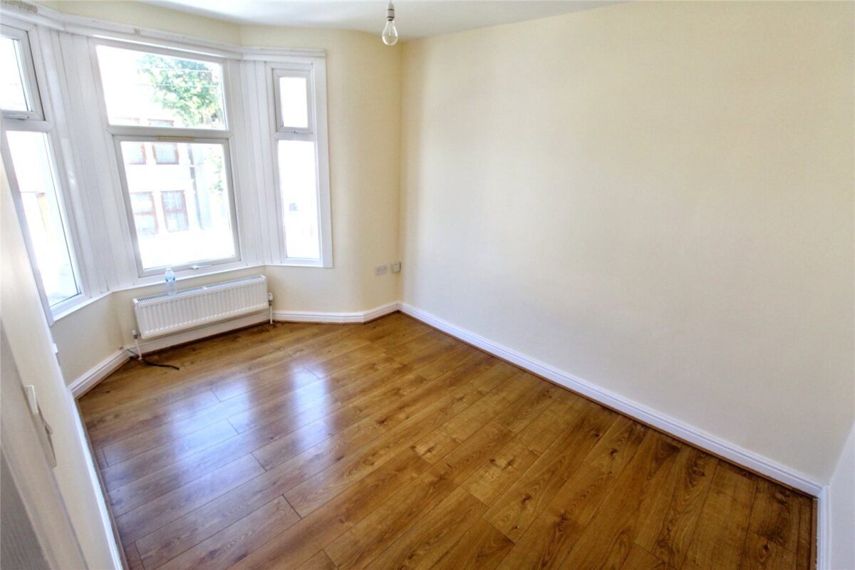 Clements Road, London, E6 2DF