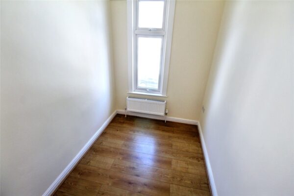 Clements Road, London, E6 2DF
