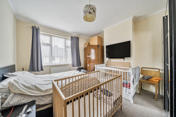 Manor Square, Dagenham, RM8 3SA