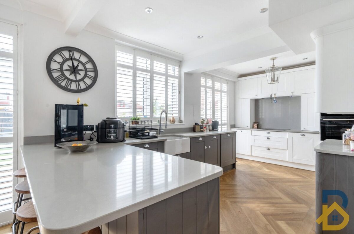 Laurel Crescent, Romford, RM7 0RU