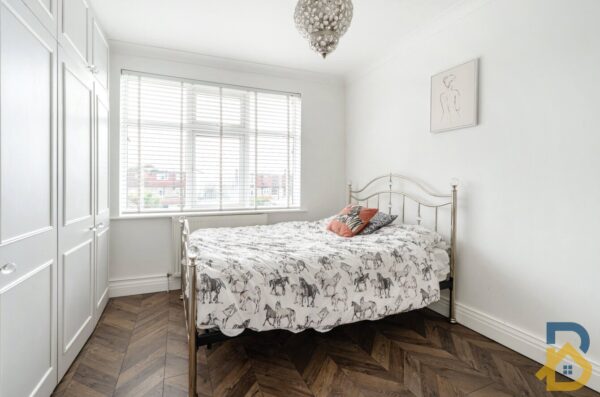 Laurel Crescent, Romford, RM7 0RU