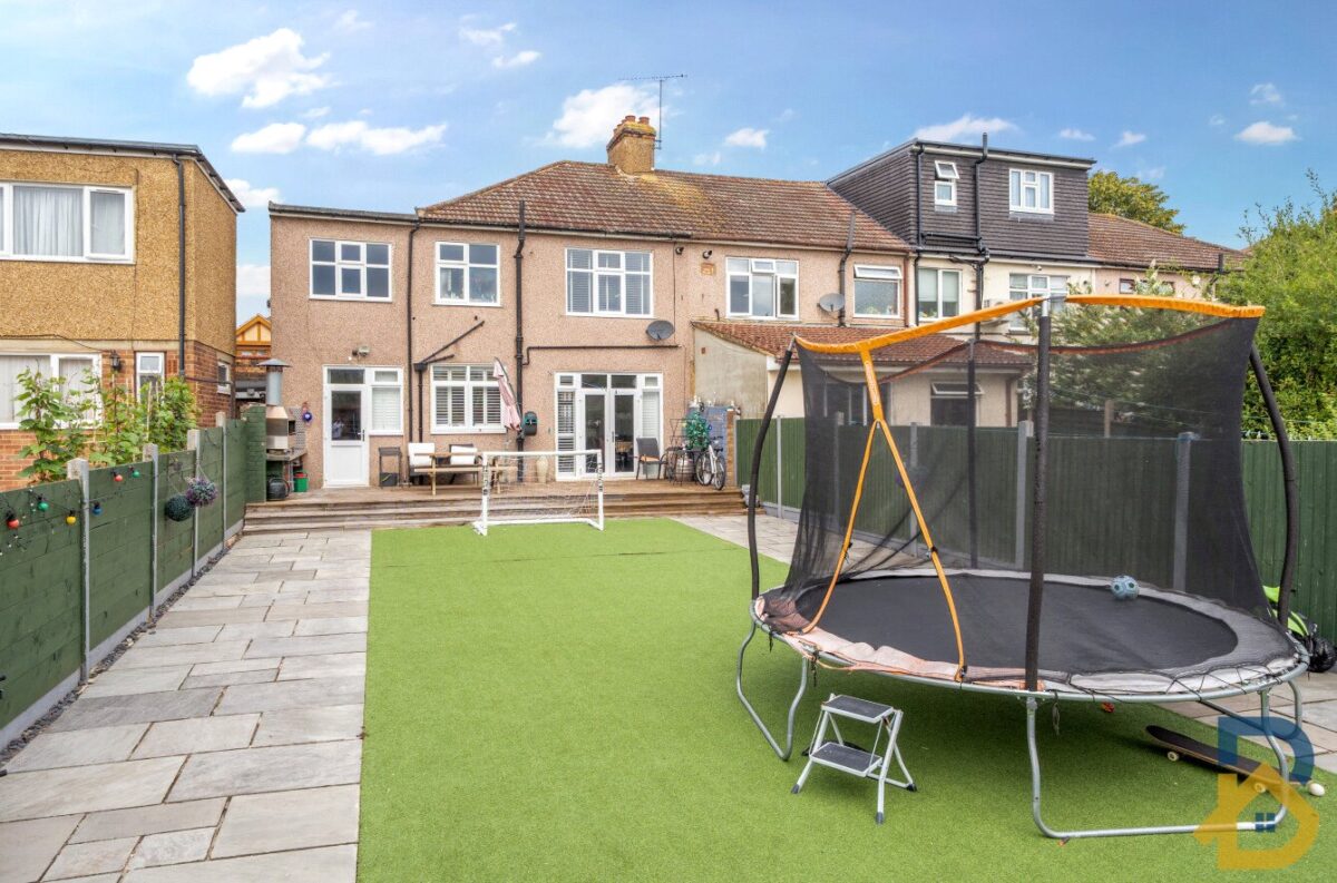 Laurel Crescent, Romford, RM7 0RU