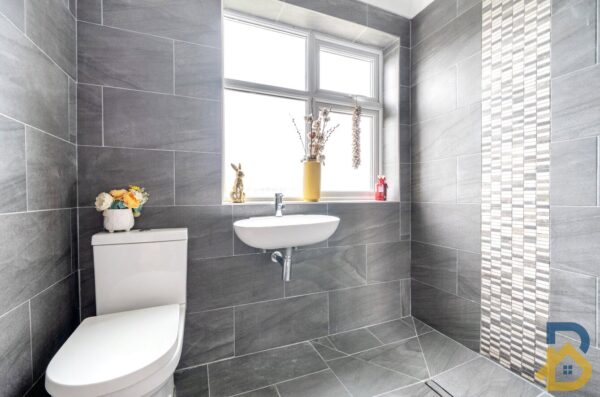 Laurel Crescent, Romford, RM7 0RU
