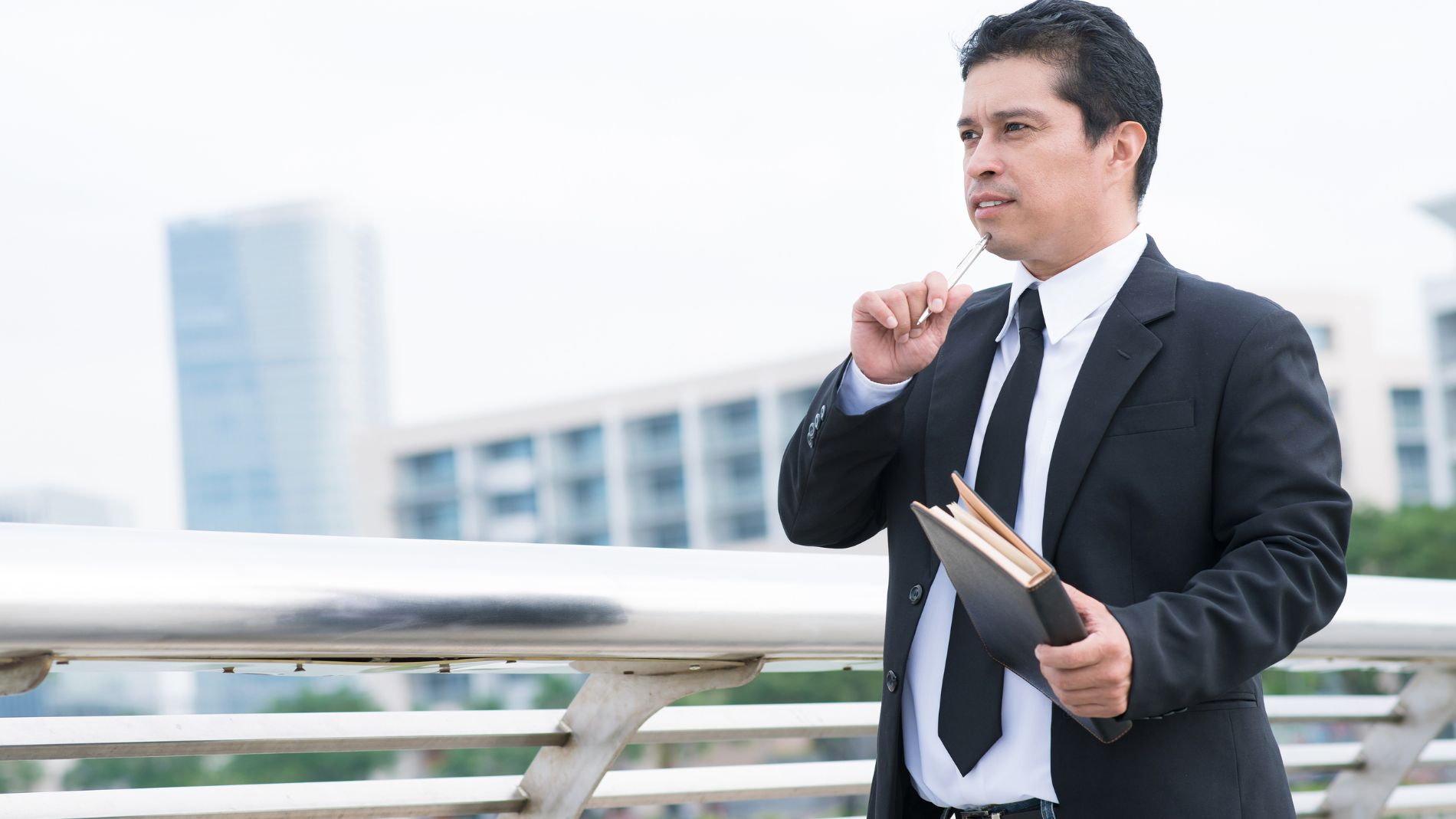 What I Should Ask Before Making an Offer?
