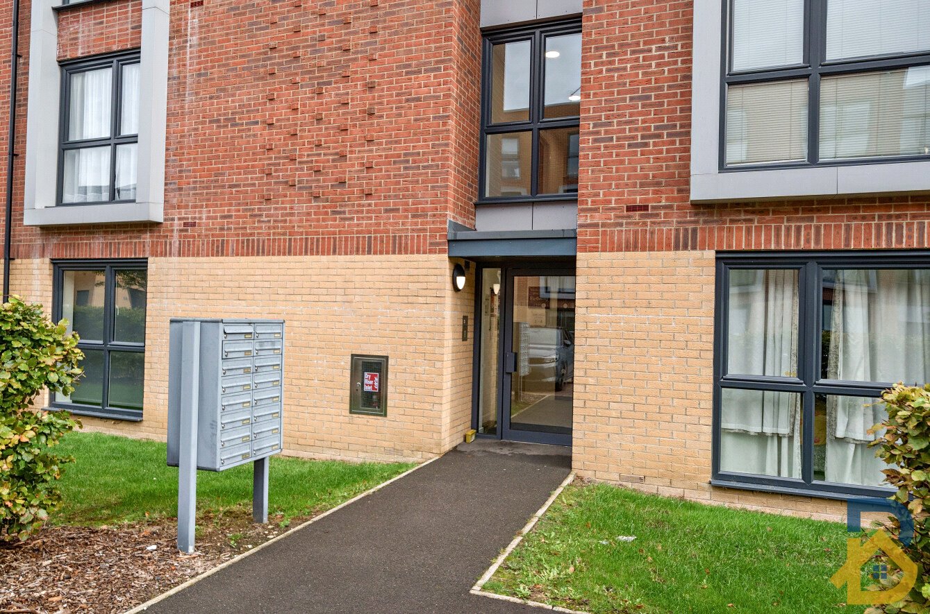 Holmesley Road, Borehamwood, Hertfordshire, WD6 1AQ