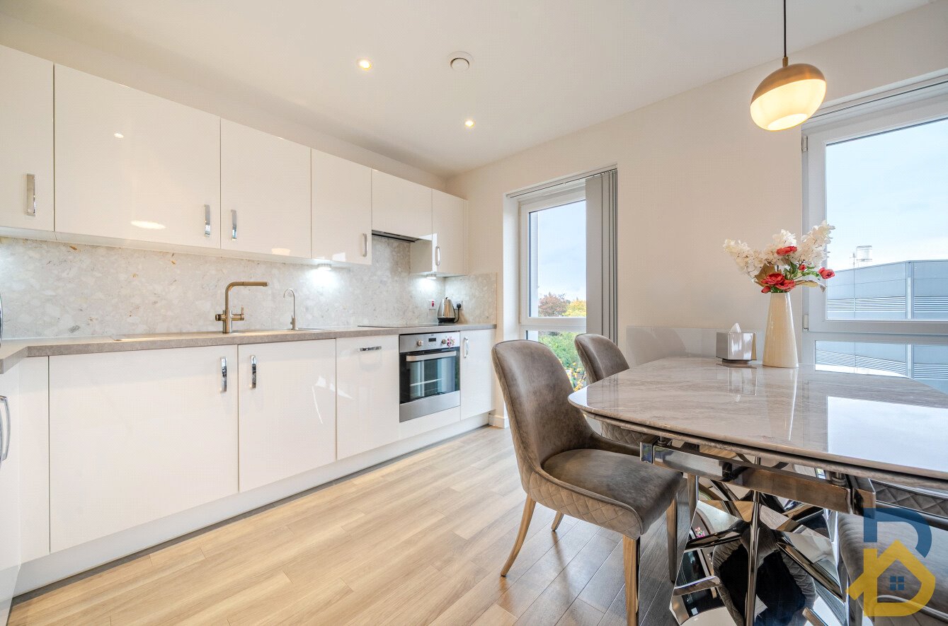 Holmesley Road, Borehamwood, Hertfordshire, WD6 1AQ