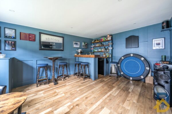 Avon Road, Upminster, RM14 1RF