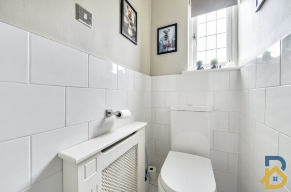 Avon Road, Upminster, RM14 1RF