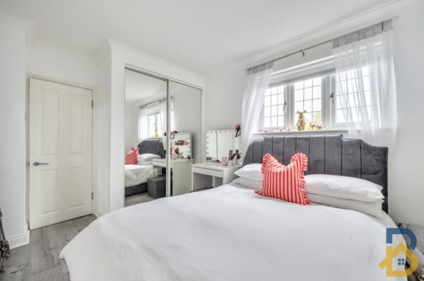 Avon Road, Upminster, RM14 1RF