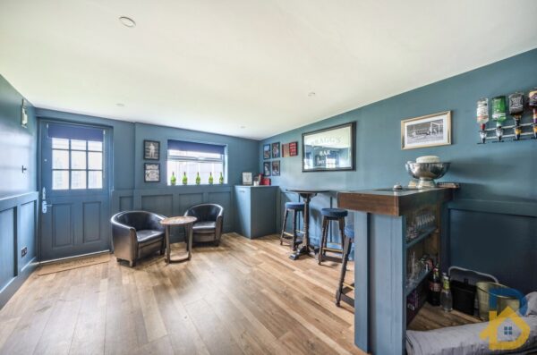 Avon Road, Upminster, RM14 1RF