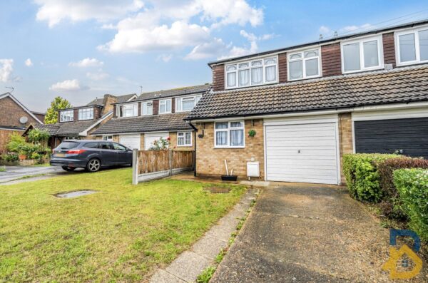 Wych Elm Close, Hornchurch, RM11 3AJ