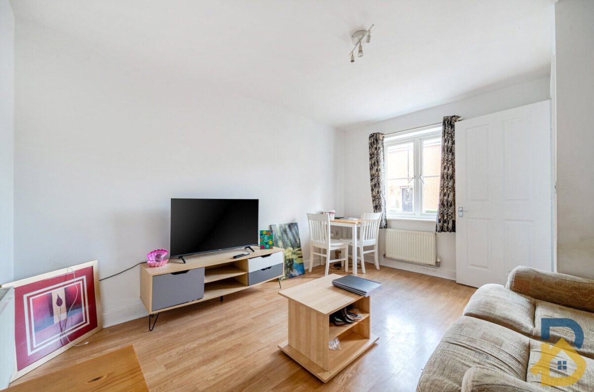 Gerard Gardens, Chelmsford, Essex, CM2 9GD