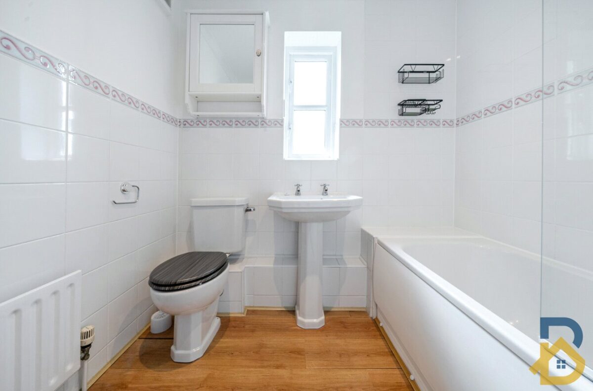Monkwood Close, Romford, RM1 2NQ