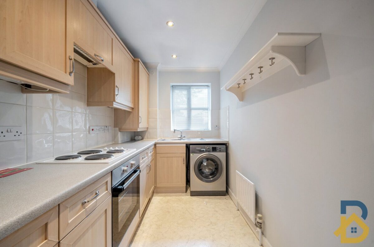 Monkwood Close, Romford, RM1 2NQ