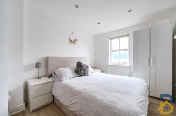 Clydesdale Road, Hornchurch, RM11 1AS